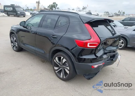 2024 Volvo Xc40 B5 Ultimate Dark Theme z USA, uszkodzony, nr VIN YV4L12UM1R2323958